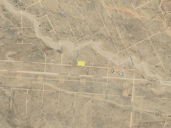 Wooden U20 B15 L17 18 Rd NE, Rio Rancho, NM 87144