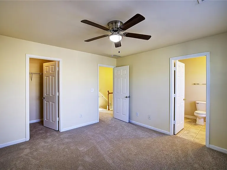 2247 Landing Ridge Dr — Photo 20