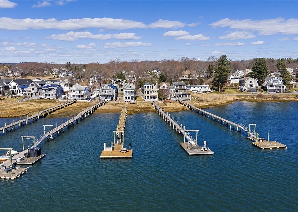 1st image of 4 Fosters Point