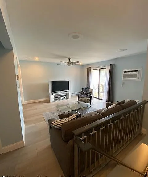 720 Ocean Ave #29 — Photo 7