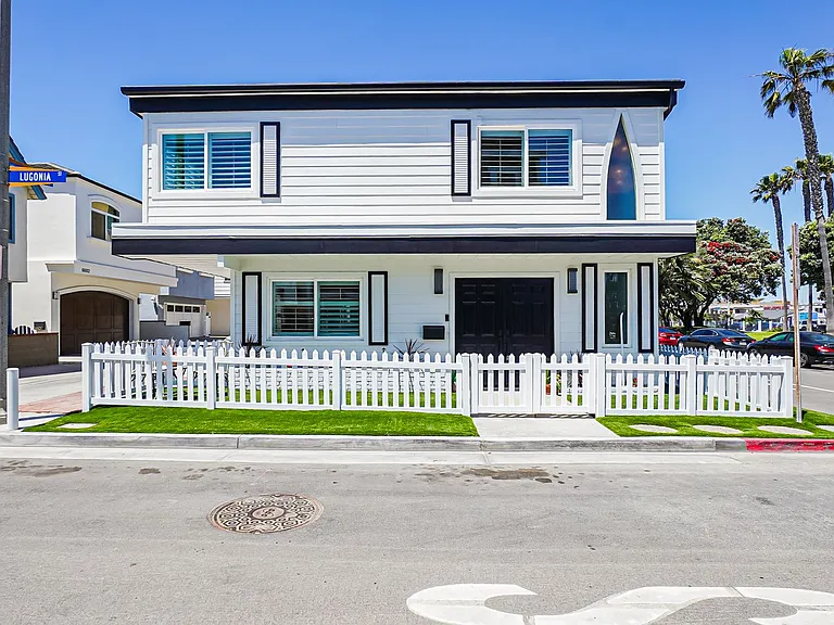 6601 Seashore Dr — Photo 3