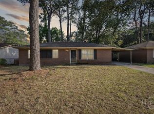 1613 Rosewood Dr, Savannah, GA 31406
