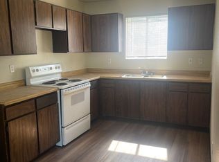 999 West St #999/02, Redding, CA 96001