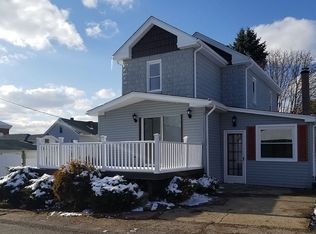 668 1/2 Addison St, Washington, PA 15301