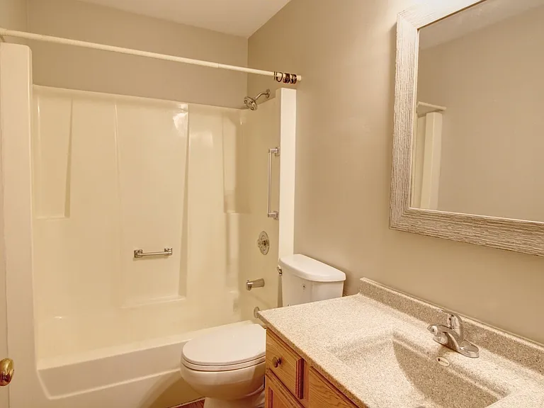1324 Post Oak Ct — Photo 5