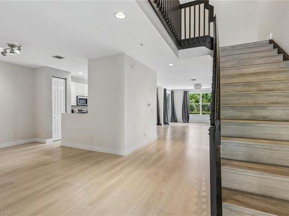 1410 Mariposa CIR #102, NAPLES, FL 34105