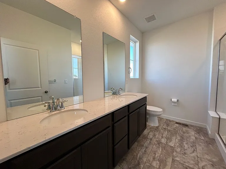 5498 Euclid Dr — Photo 16