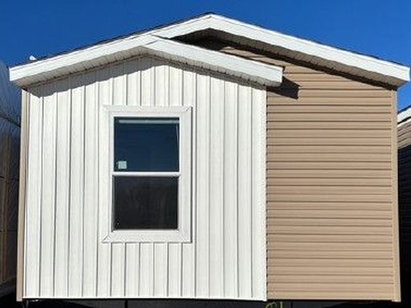 7085 Bloomfield Rd #1a0