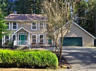 13066 Phelps Rd NE, Bainbridge Island, WA 98110