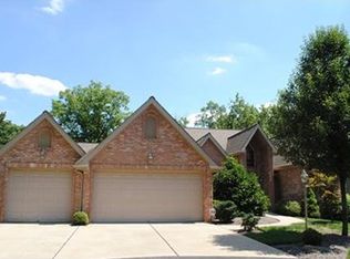 521 Farndale Rd, Pittsburgh, PA 15238