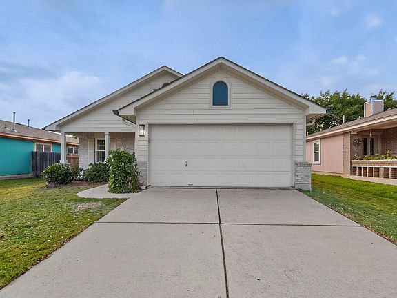 3rd image of 3906 Reeders Dr