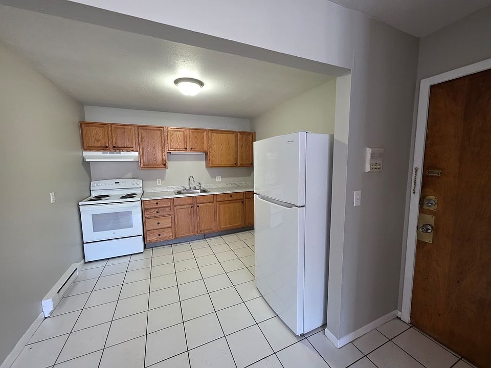 1st image of 7 Paul Ave #A6