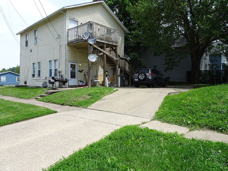 1st image of 827-829 W 15th St