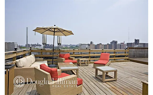 Sold by Douglas Elliman | media 22