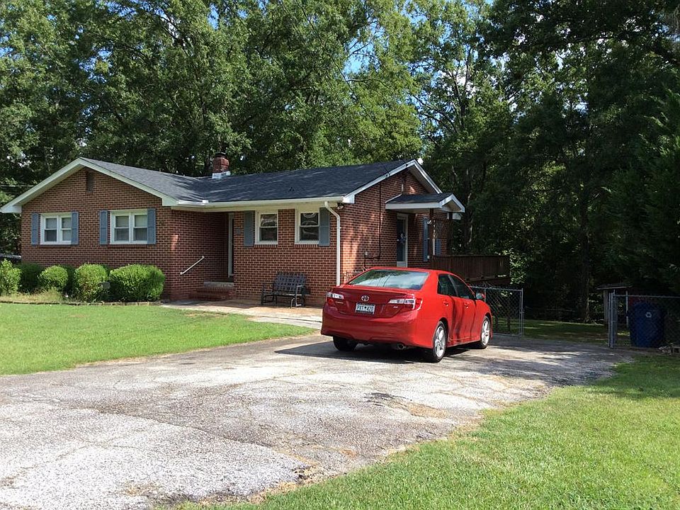 1st image of 142 Pinehaven Dr