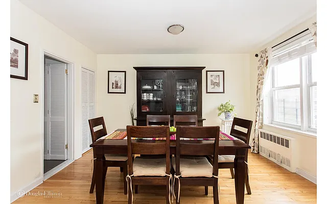 Sold by Douglas Elliman | media 24