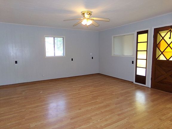 2nd image of 187 Farquar Ln