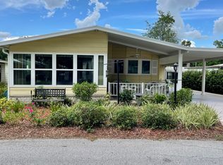 642 Sycamore Sq, Lady Lake, FL 32159