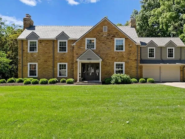 835 W 53rd Ter, Kansas City, MO 64112