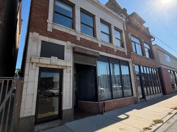 3323 N Pulaski Rd, Chicago, IL
