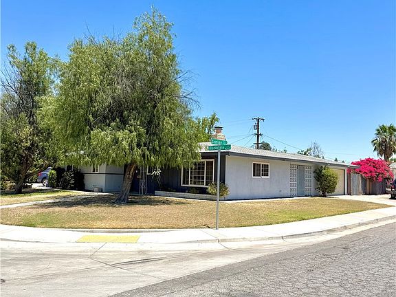 2nd image of 2608 Blackstone Ct