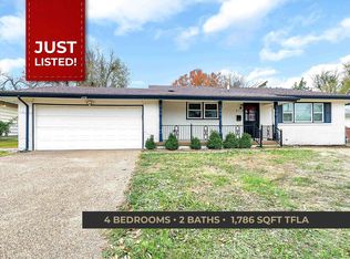 8113 E Zimmerly St, Wichita, KS 67207