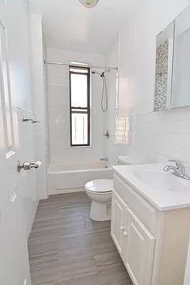Rented by Compass | media 10
