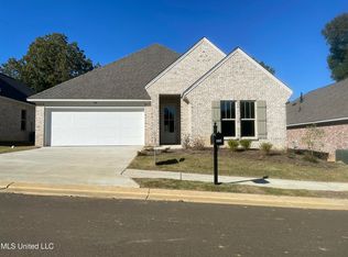 105 Hyde Park Dr, Brandon, MS