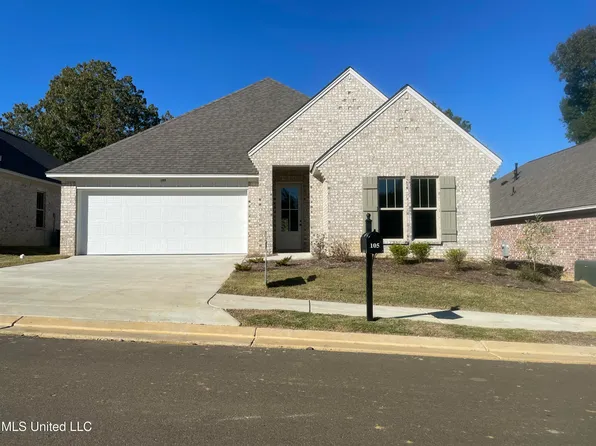 105 Hyde Park Dr, Brandon, MS 39042