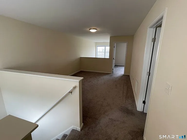 28 Woodside Dr — Photo 10