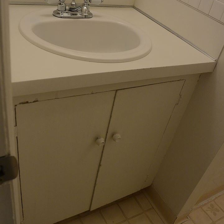 1st image of 12 SE Clark Ave