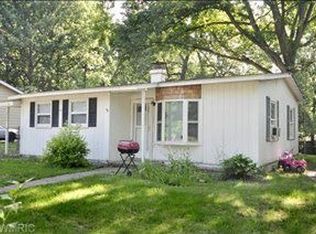 2526 Cimarron Dr, Kalamazoo, MI 49004