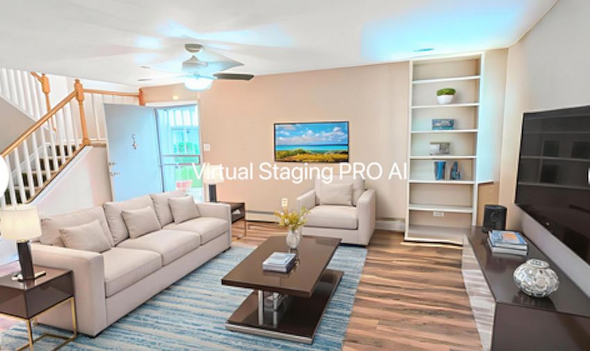 Decorate this home beautifully with it's hardwood flooring, 2 tone decorator paint and views of the FlatIrons