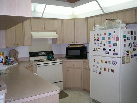 4th image of 4053 Casino Ct