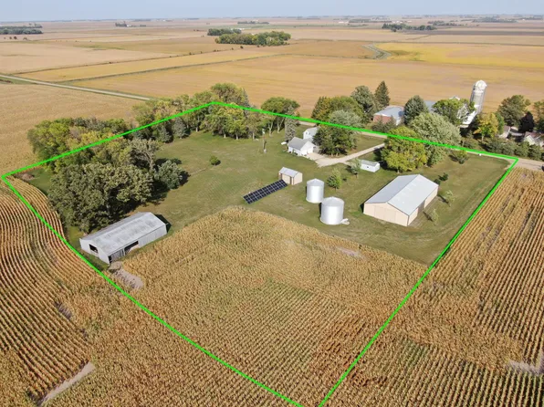 13080 84th Ave SE, Blooming Prairie, MN 55917