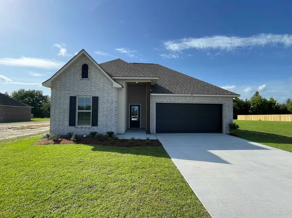 377 Rue Evangeline, Houma, LA 70364