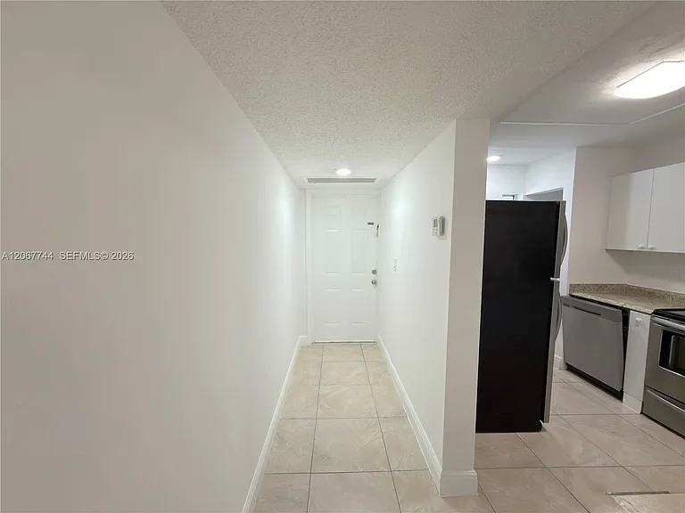 7801 S Colony Cir S #202 — Photo 5