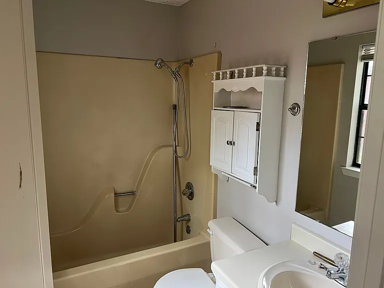 2135 Raintree Dr — Photo 12