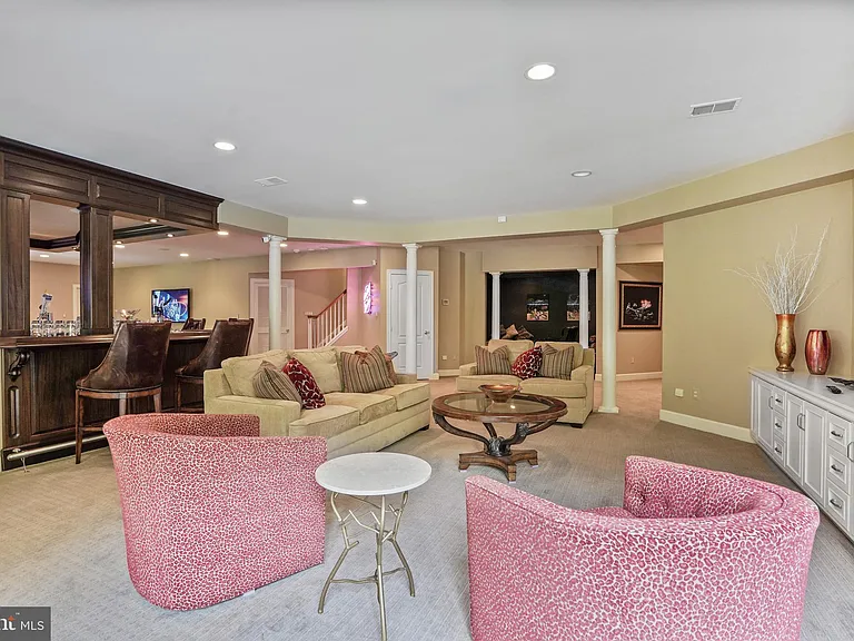 9864 Walker Glen Ct — Photo 65
