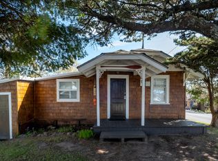 1012 SW 68th St, Lincoln City, OR 97367