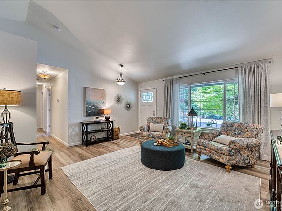 2nd image of 12915 60th Avenue Ct NW