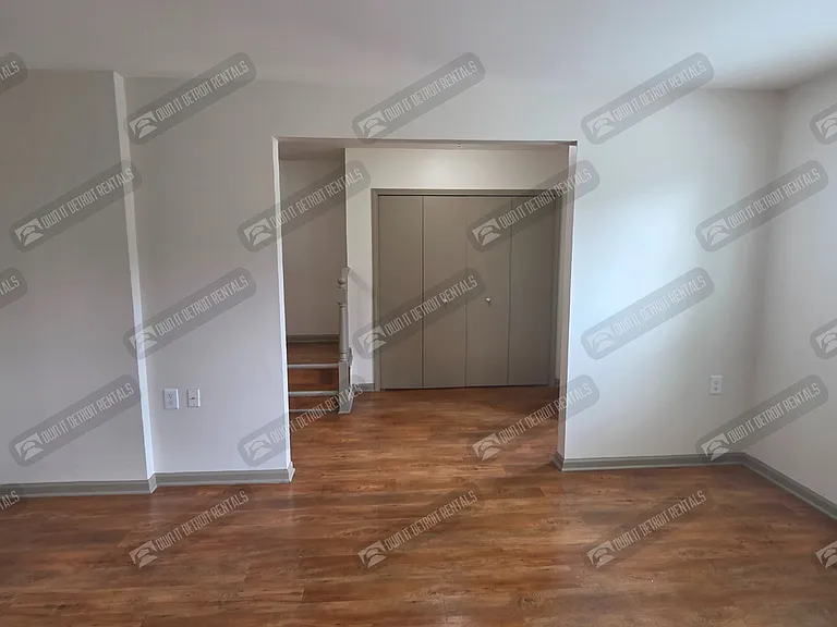 15887 Muirland St — Photo 5