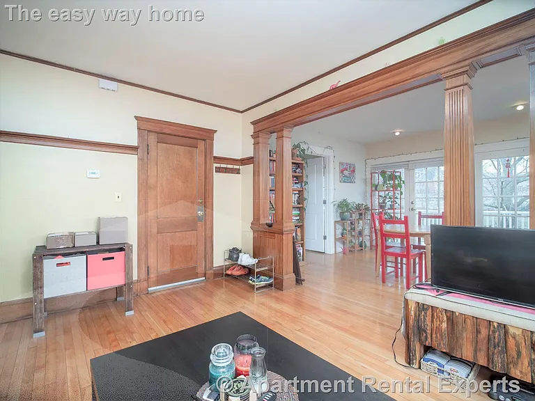 60 Powder House Blvd — Photo 12