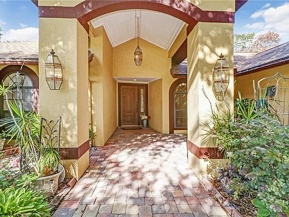 3rd image of 3307 Cheviot Dr