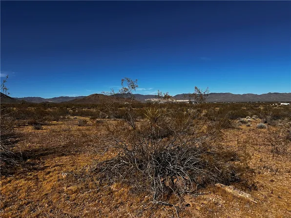 0 N Estrella Rd, Golden Valley, AZ 86413