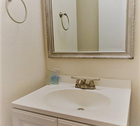 5th image of 607 E 19th St #B