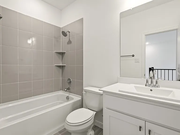 1318 Marsh Ln — Photo 24