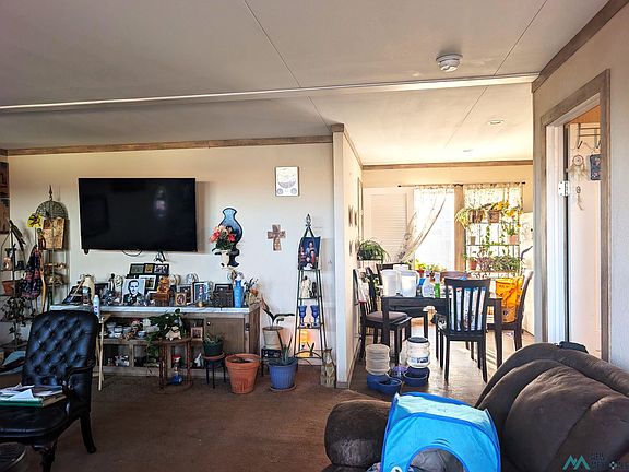 2nd image of 213 N Indio Ave