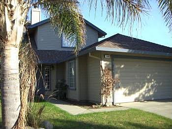 1st image of 1225 Carriage Dr