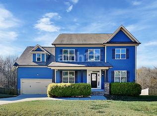 228 Nelson Ln, Clayton, NC 27527
